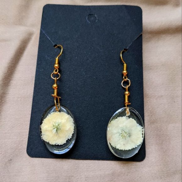 Pressed Flower Dangle Earrings - Picture 1 of 6